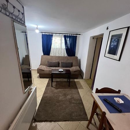 A & A Apartman Podgorica Bagian luar foto