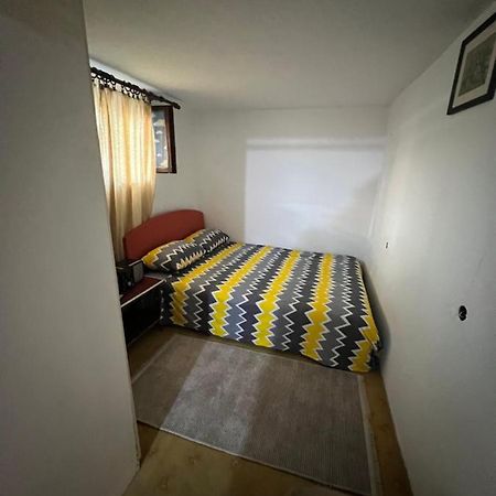 A & A Apartman Podgorica Bagian luar foto